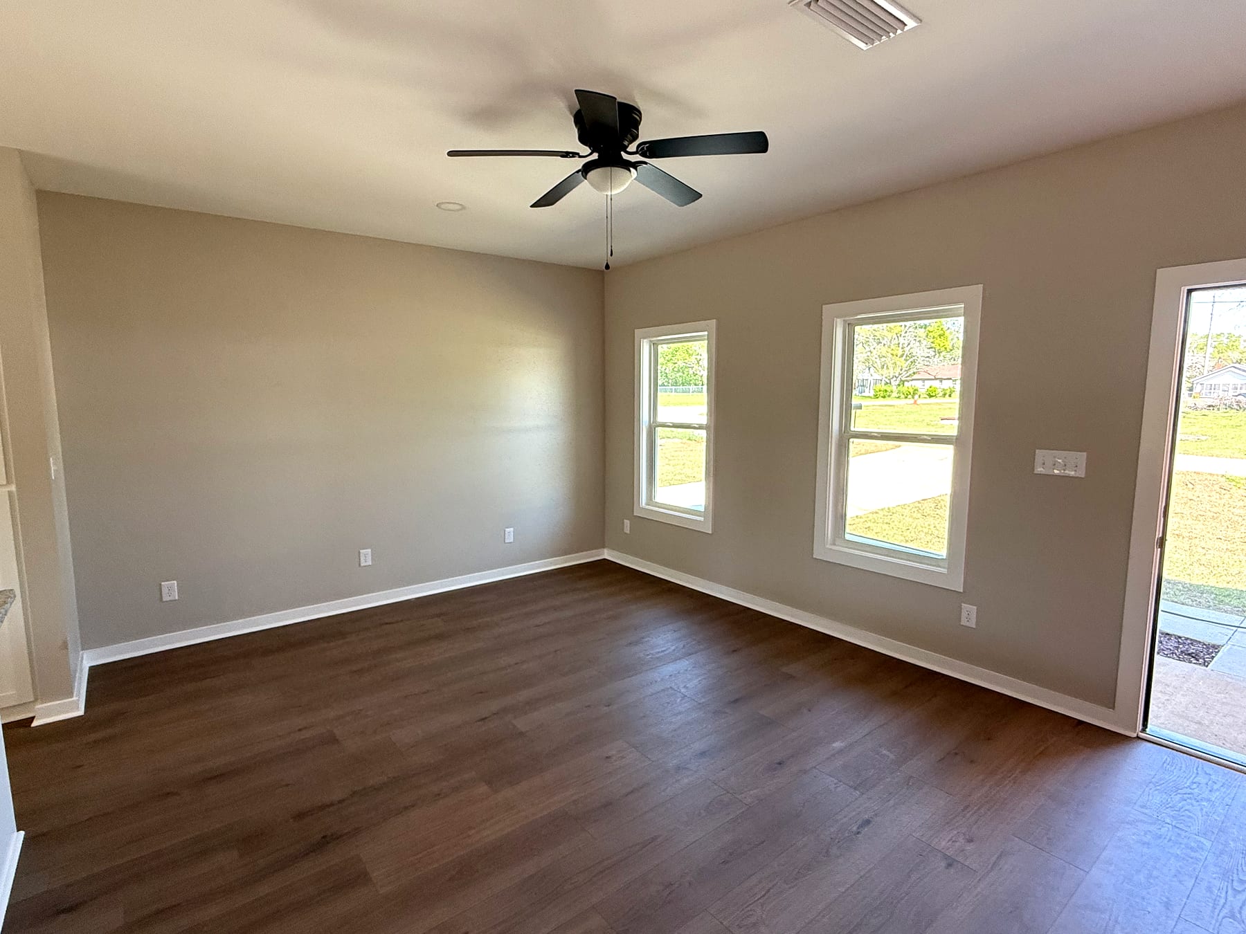 Willow Floor Plan photo 7